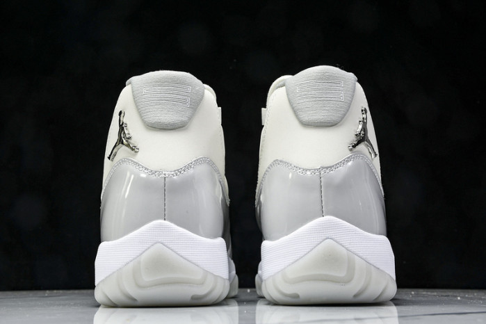 Air Jordan 11 "Grand Finale" AR0715-110