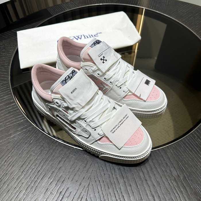 C/O​ SNEAKERS CO-018