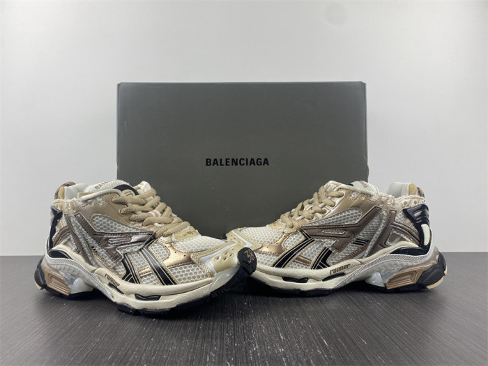 Ba*len*cia*ga track trainer btt-022