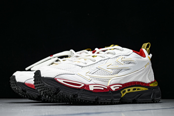 C/O​ SNEAKERS CO-060