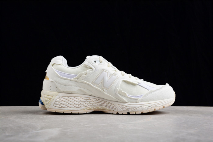 new balance nb-053