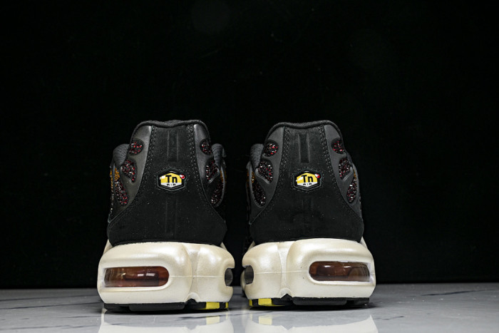 Swarovski x Nike Air Max Plus FZ9042-001