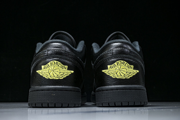 Air Jordan 1 Low "Elephant" IM6568-010