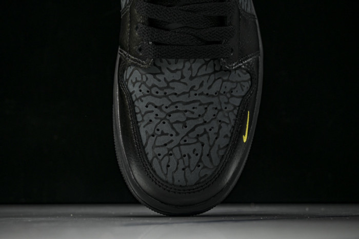 Air Jordan 1 Low "Elephant" IM6568-010