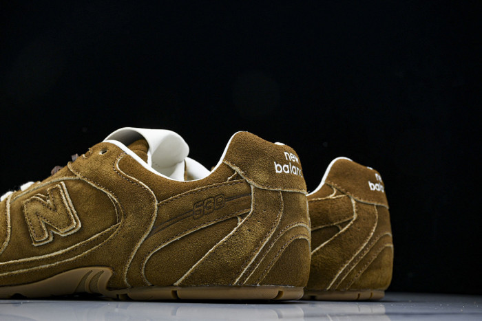 New Balance x MiuMiu 530 MM-003