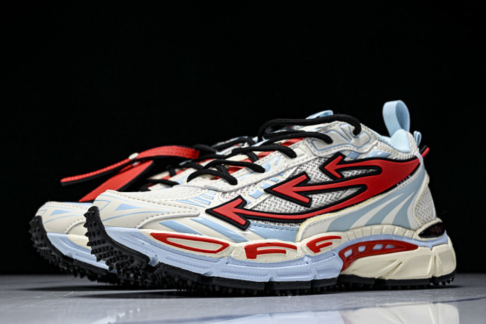 C/O​ SNEAKERS CO-056