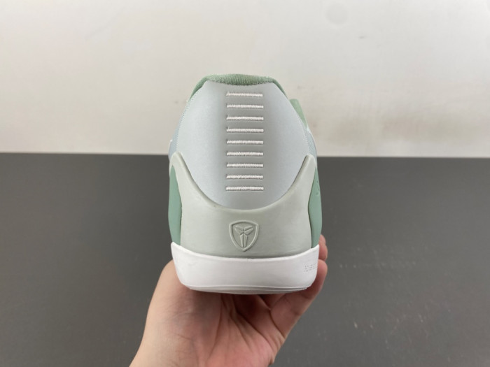 Nike Kobe 9 Elite Low EM Protro “Steam” IH1401-003