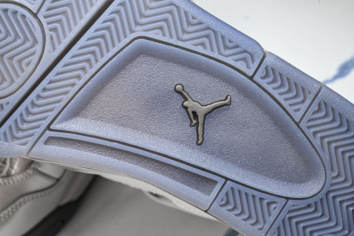 Air Jordan 4 HV4401-014