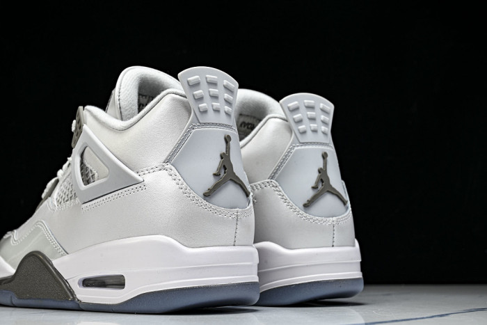 Air Jordan 4 HV4401-014