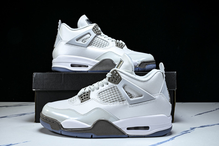 Air Jordan 4 HV4401-014