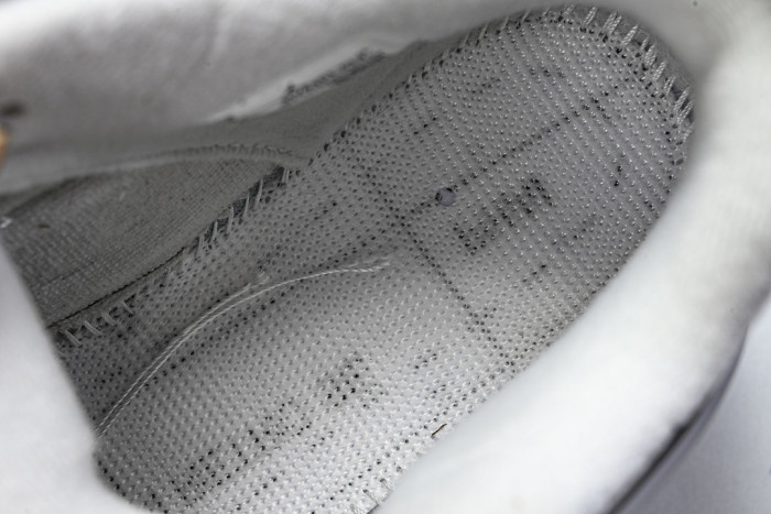Air Jordan 4 HV4401-014
