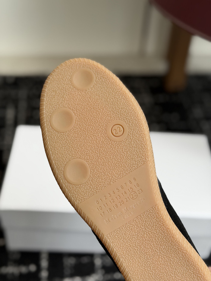 Ma*iso*n Mar*giela MAMA-0186