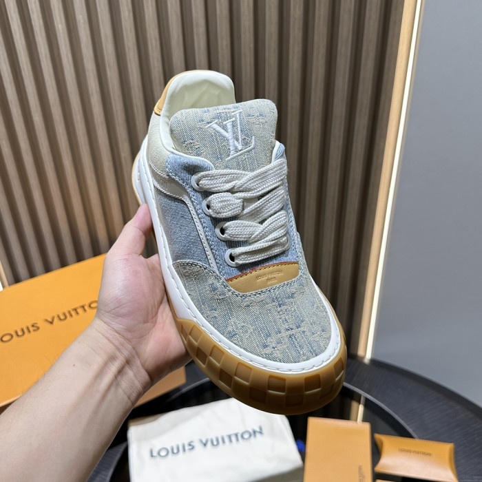 L*VT TILTED LVTTD-013