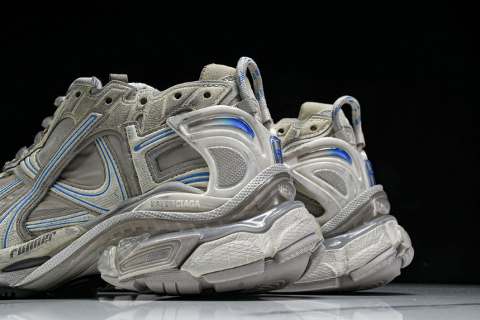 Ba*len*cia*ga track runner btt-188