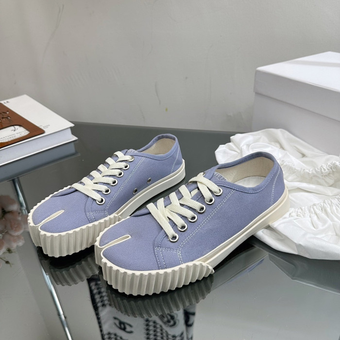 Ma*iso*n Mar*giela MAMA-0157