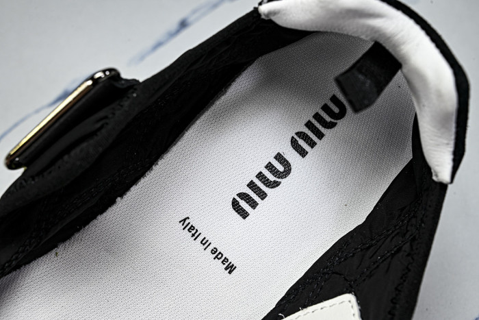 MIU MIU TYRE MM-012