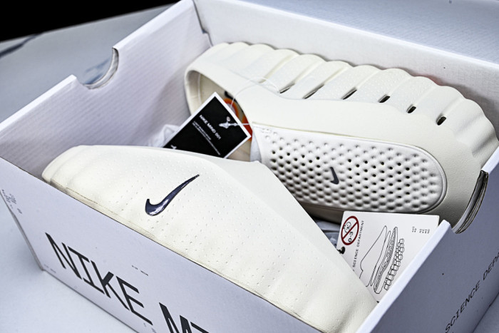 NIKE SLIDE HQ4307-00226
