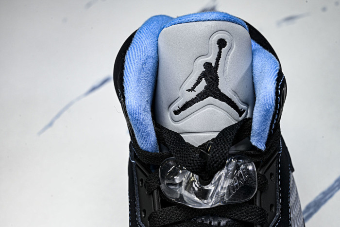 Air Jordan 5 Retro 2026 