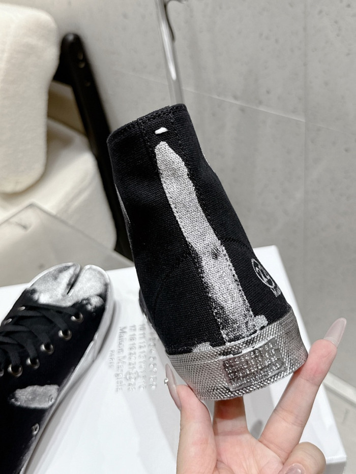 Ma*iso*n Mar*giela MAMA-0162