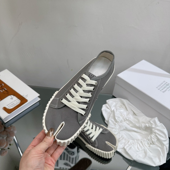 Ma*iso*n Mar*giela MAMA-0158