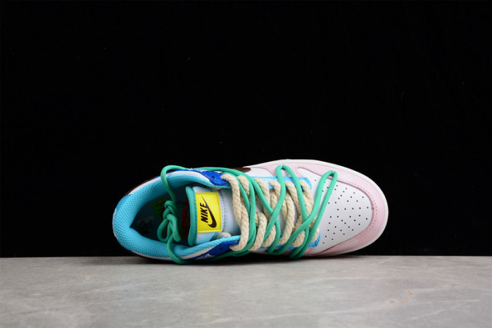 nk dunk low se "free .99" cz2496-100