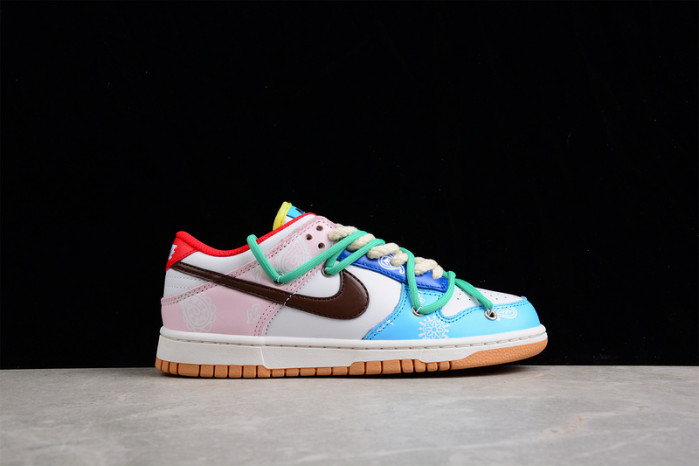 nk dunk low se "free .99" cz2496-100