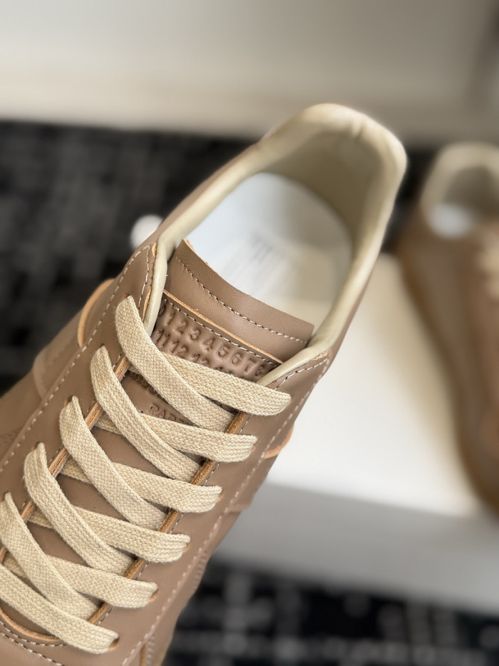 Ma*iso*n Mar*giela MNMA-0220