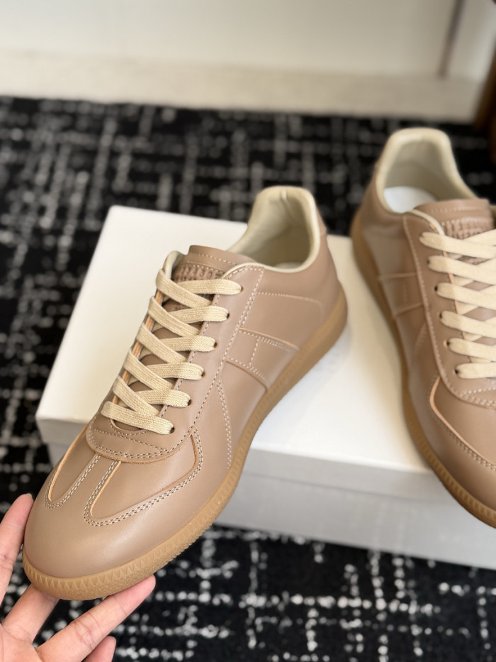 Ma*iso*n Mar*giela MNMA-0220