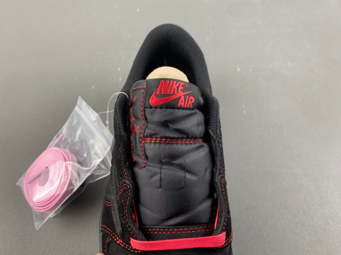 Travis Scott x Air Jordan 1 Low OG DM7866-003