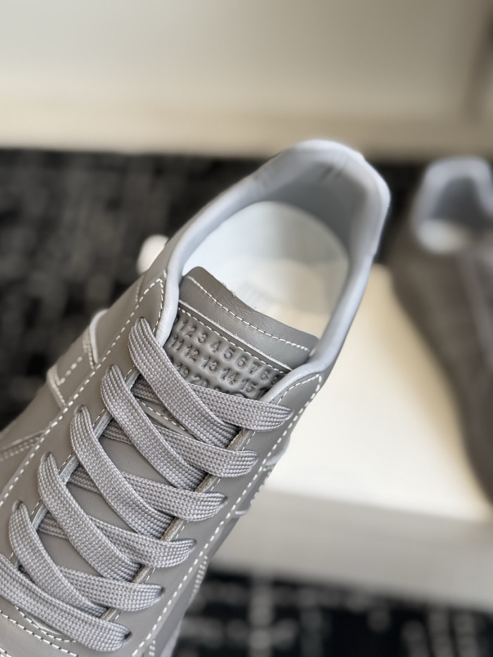 Ma*iso*n Mar*giela MNMA-0221