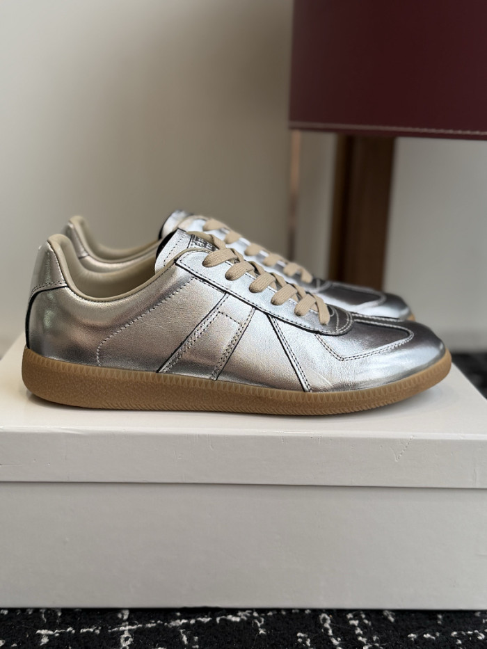 Ma*iso*n Mar*giela MNMA-0219