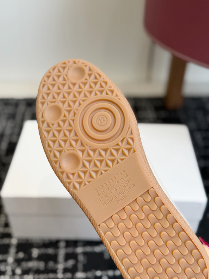 Ma*iso*n Mar*giela MNMA-0203