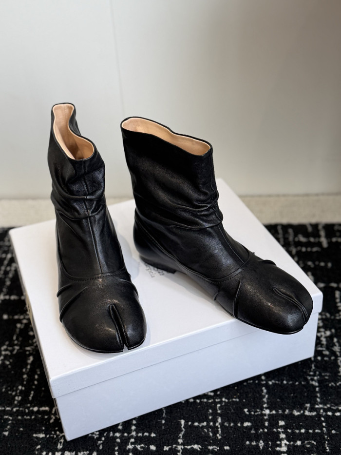 Ma*iso*n Mar*giela Boots MNMB-0008