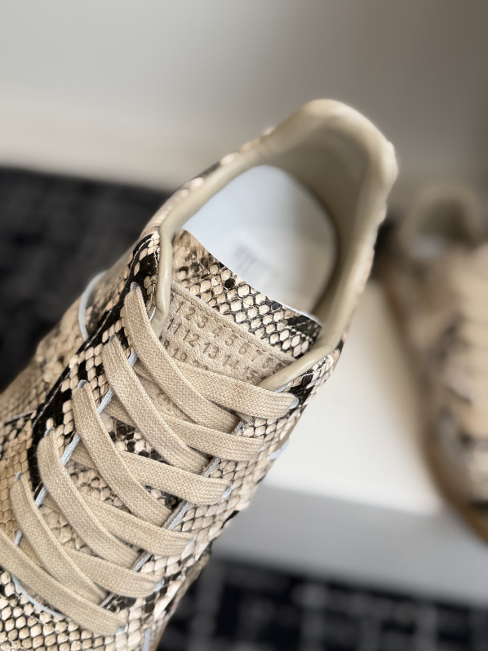 Ma*iso*n Mar*giela MNMA-0241