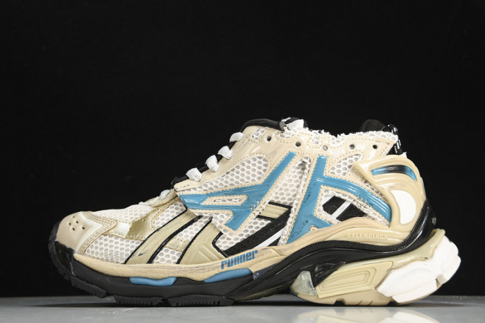 Ba*len*cia*ga track trainer  btt-074