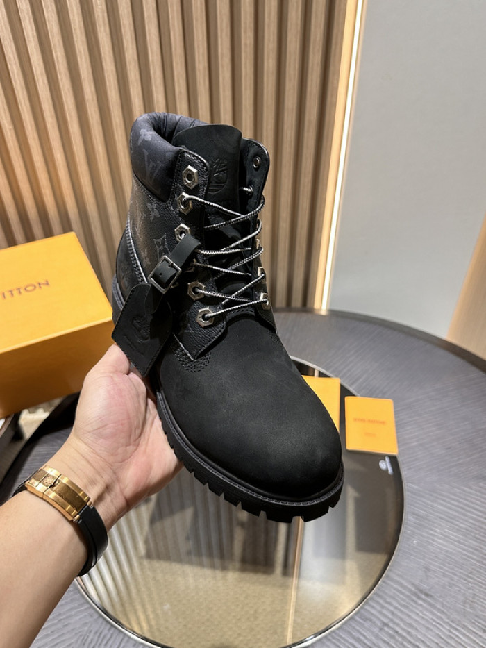L**V**T* BOOTS LVTBS-008