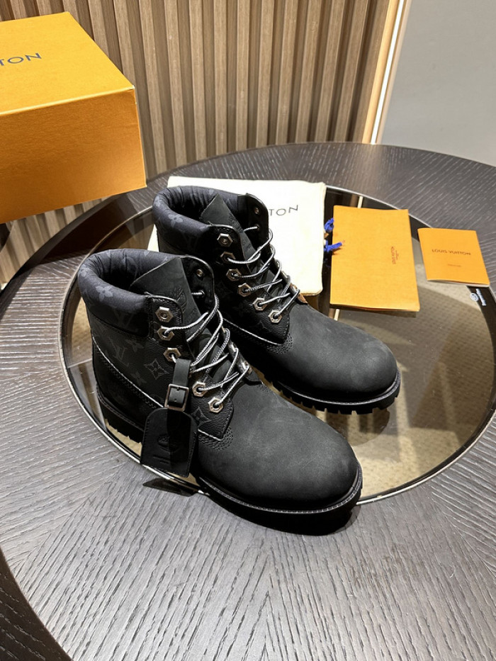 L**V**T* BOOTS LVTBS-008