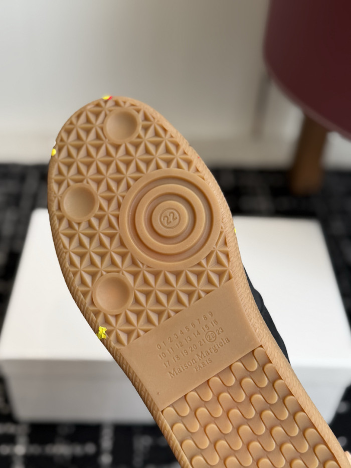 Ma*iso*n Mar*giela MNMA-0238