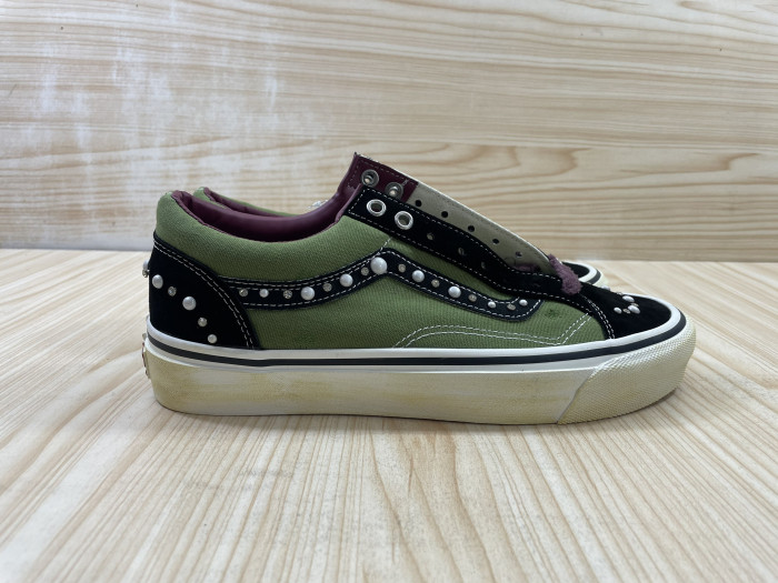 V*ANS SNEAKER VSR-010