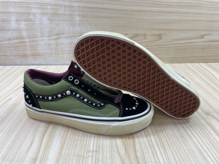 V*ANS SNEAKER VSR-010