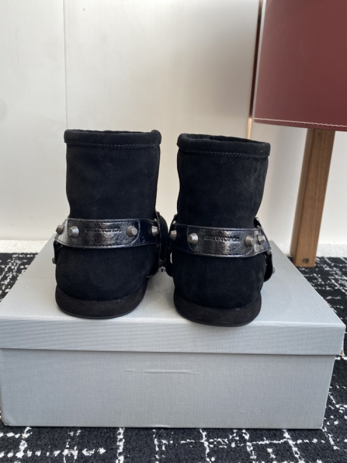 B*ALE*NGA BOOT BSB-037