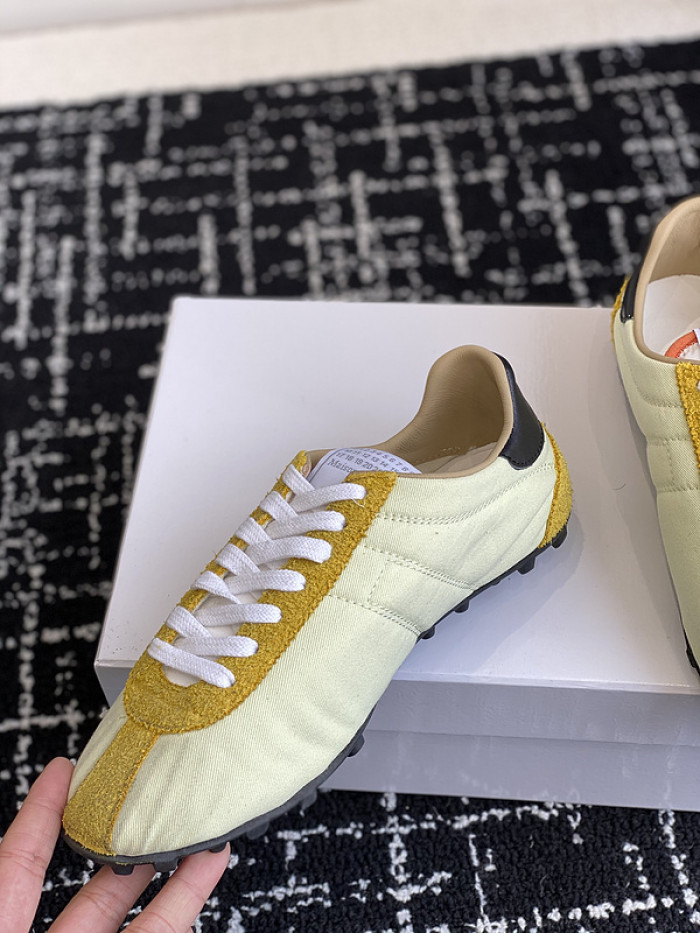 Ma*iso*n Mar*giela MAMA-027