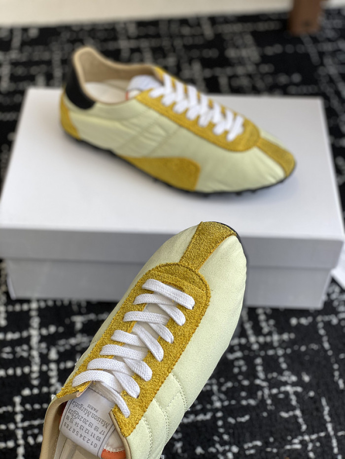 Ma*iso*n Mar*giela MAMA-027