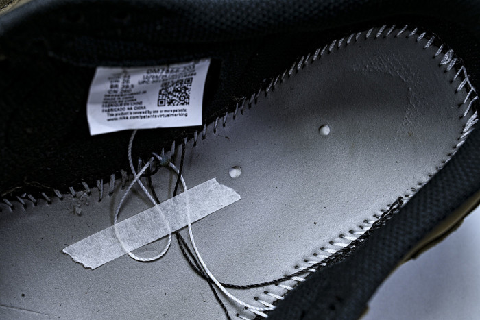 Travis Scott x Air Jordan 1 Low OG DM7866-203