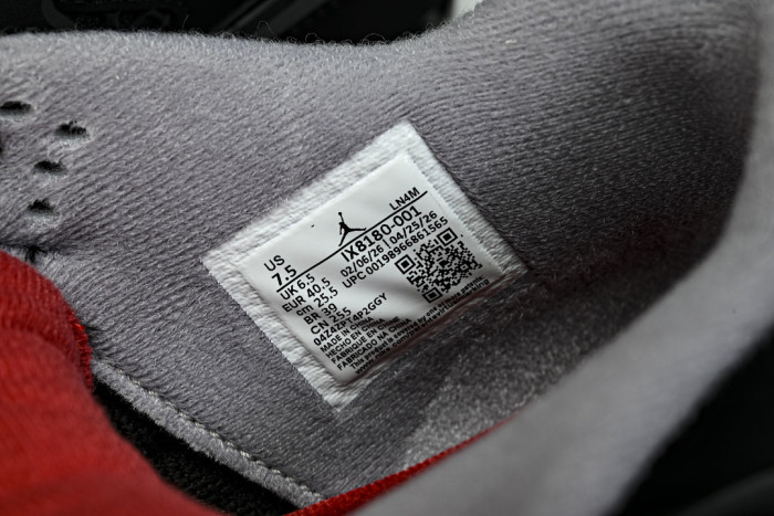 NIKE AIR JORDAN 4 2026 