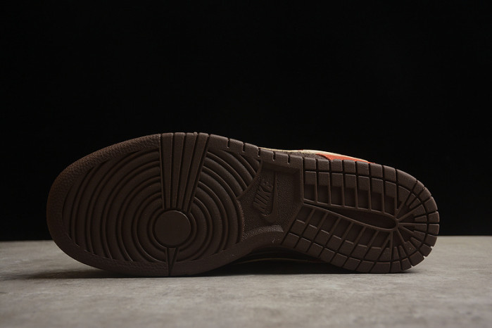 nike sb dunk low “red panda” fv0395-200