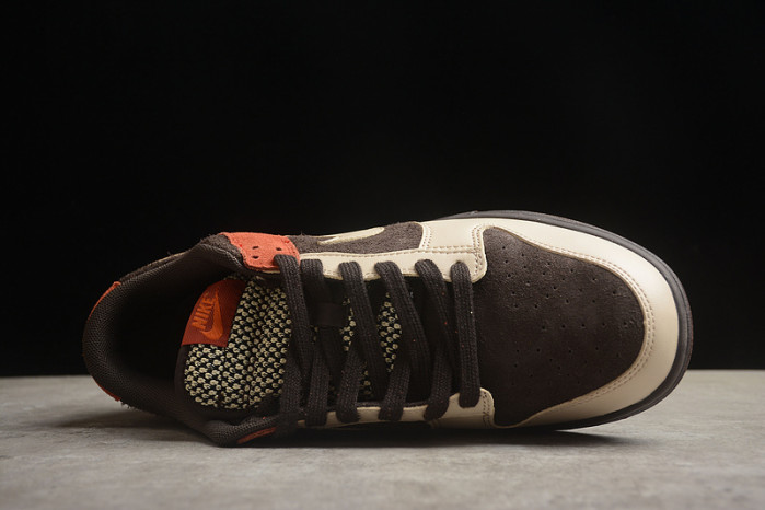 nike sb dunk low “red panda” fv0395-200
