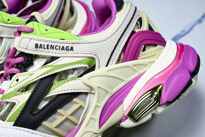 Ba1en*iaga Track W2GN3-9199